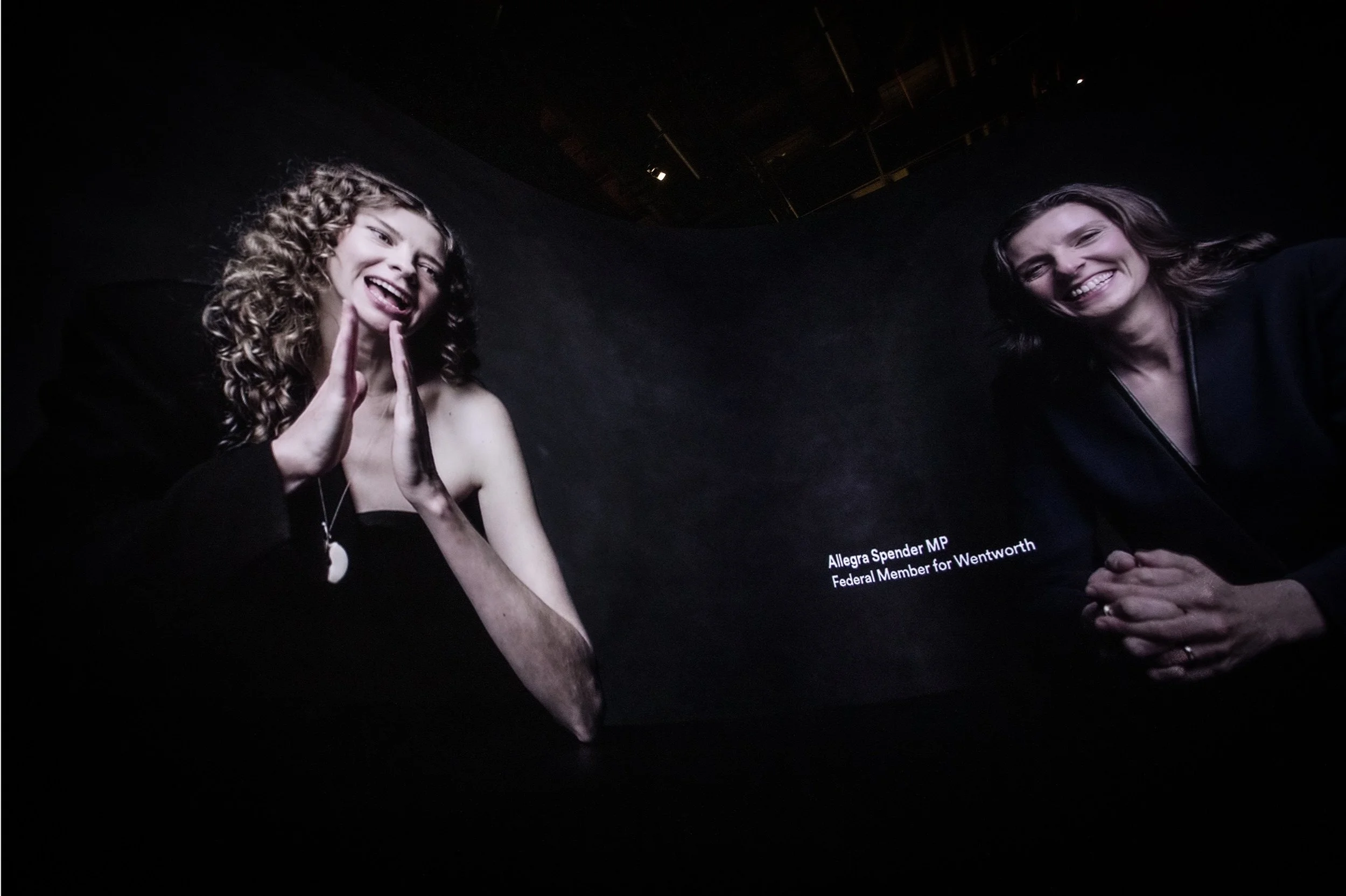 







Carla Zampatti - 360°  Video Installation