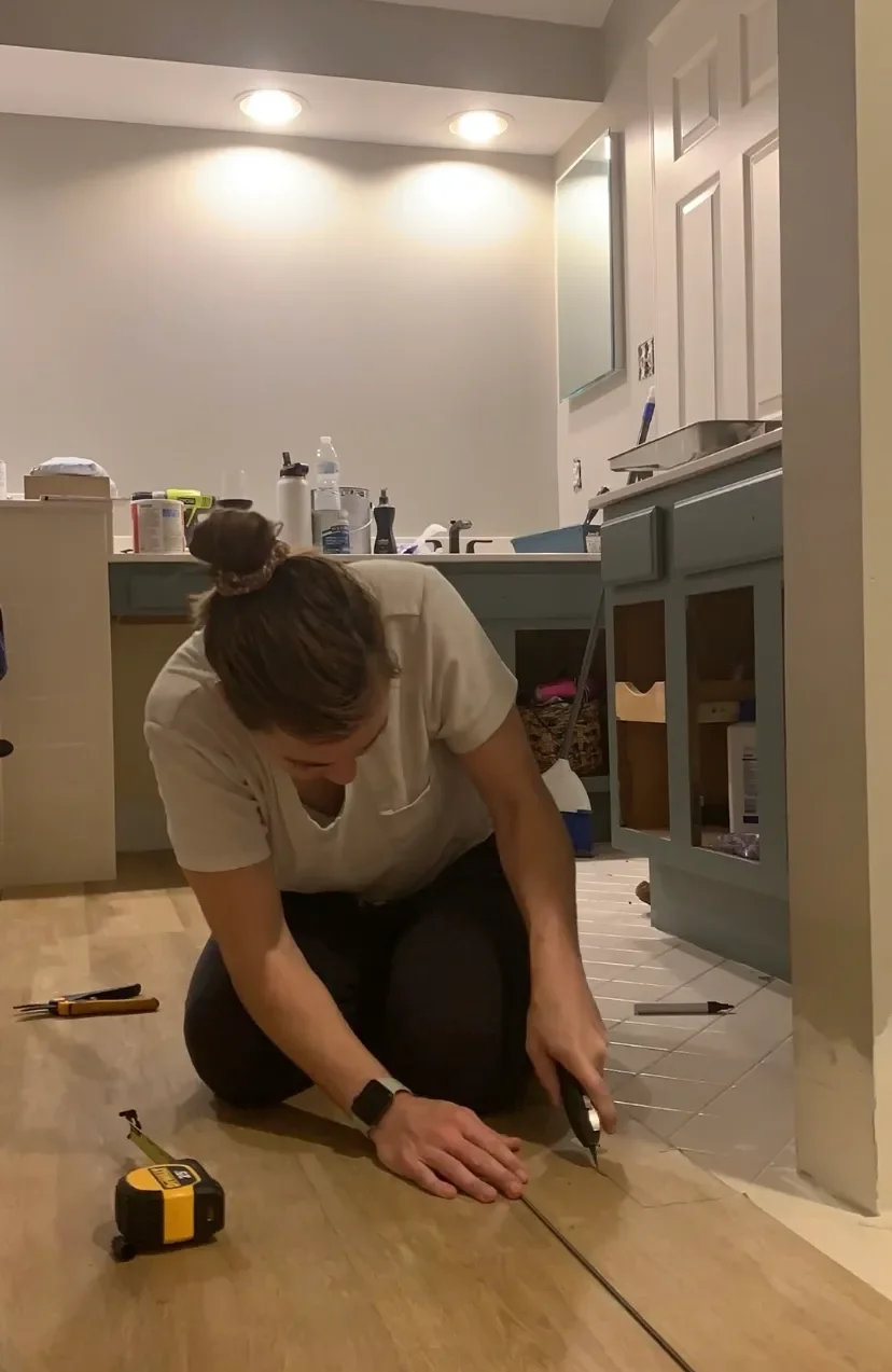 Use the rubber mallet to secure a tight connection between the planks.