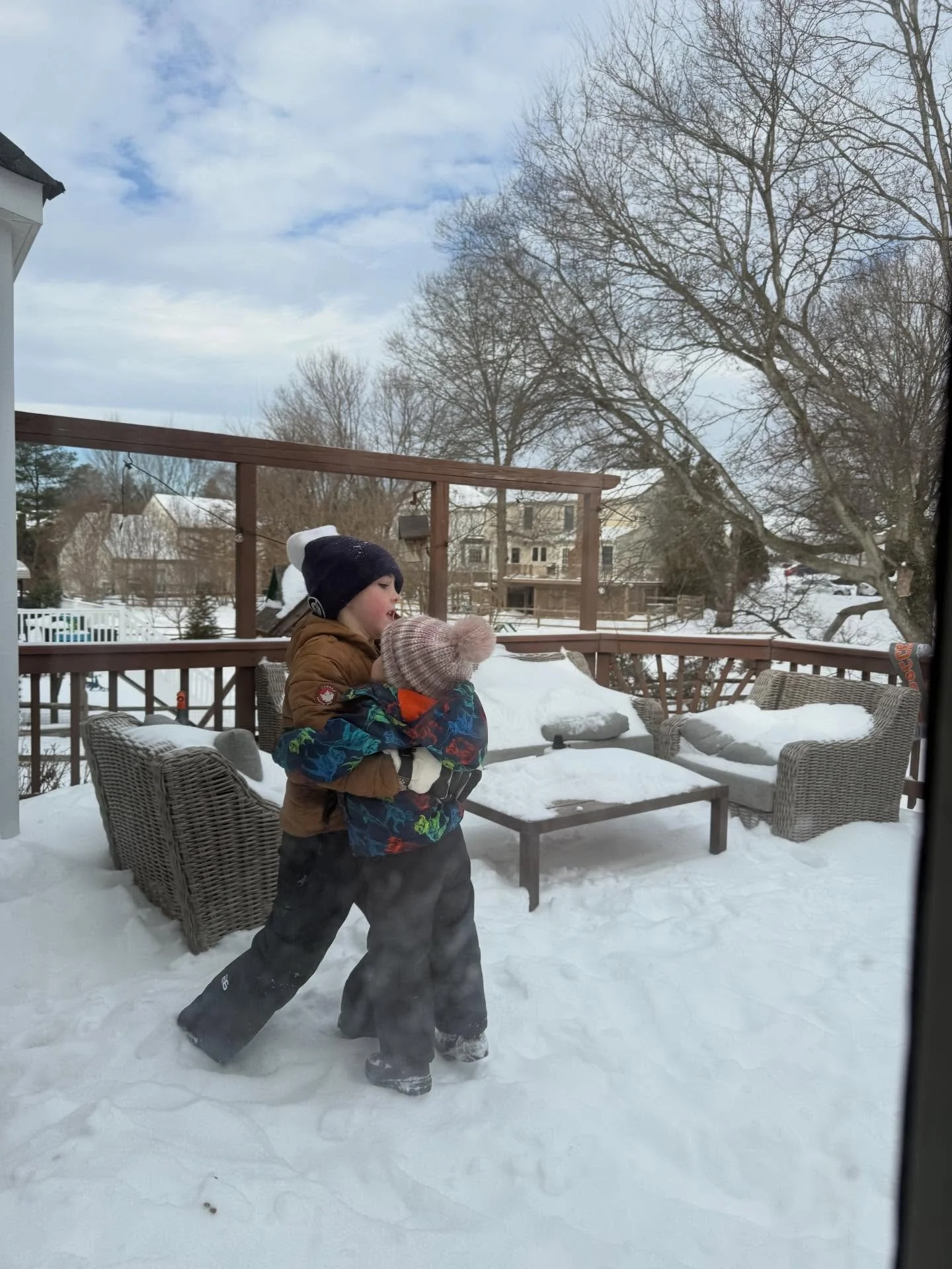 January 🤍

Dining room, snow storms, and snuck in a few date nights. Forever grateful for this crazy beautiful life. ☺️