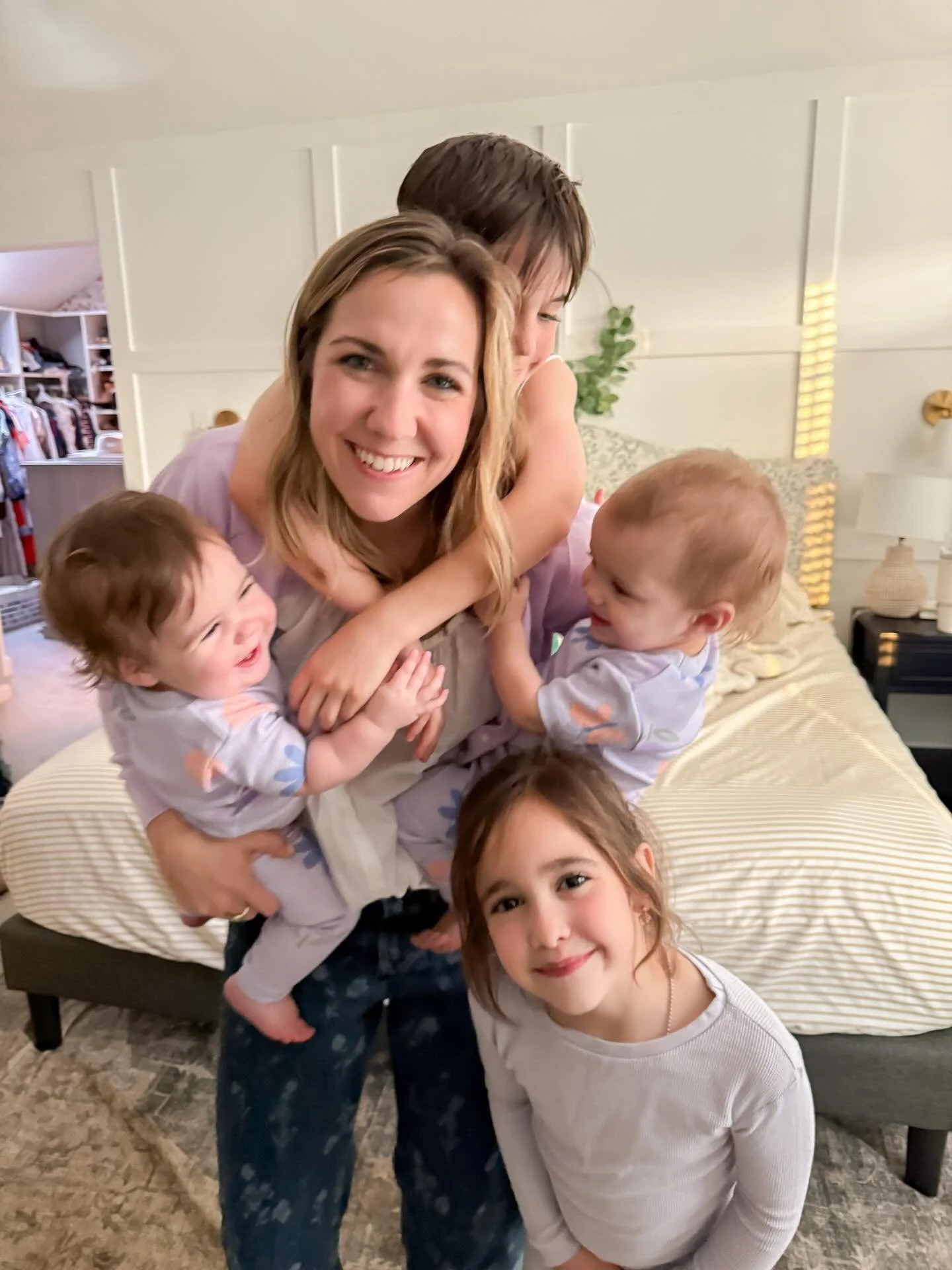 March 🤍🎉

&bull; 5 birthdays, yes 5!
&bull; 1 failed Instagram style series (I tried yall 🫠)
&bull; lots of outdoor time
&bull; 1 dream feature in @people 
&bull; little 3 up to their shenanigans
&bull; lots of little signs of mom, missing her lot