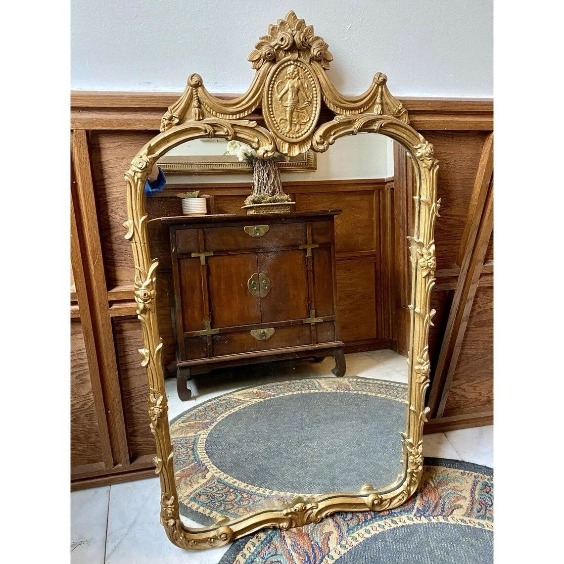 Giltwood mirror