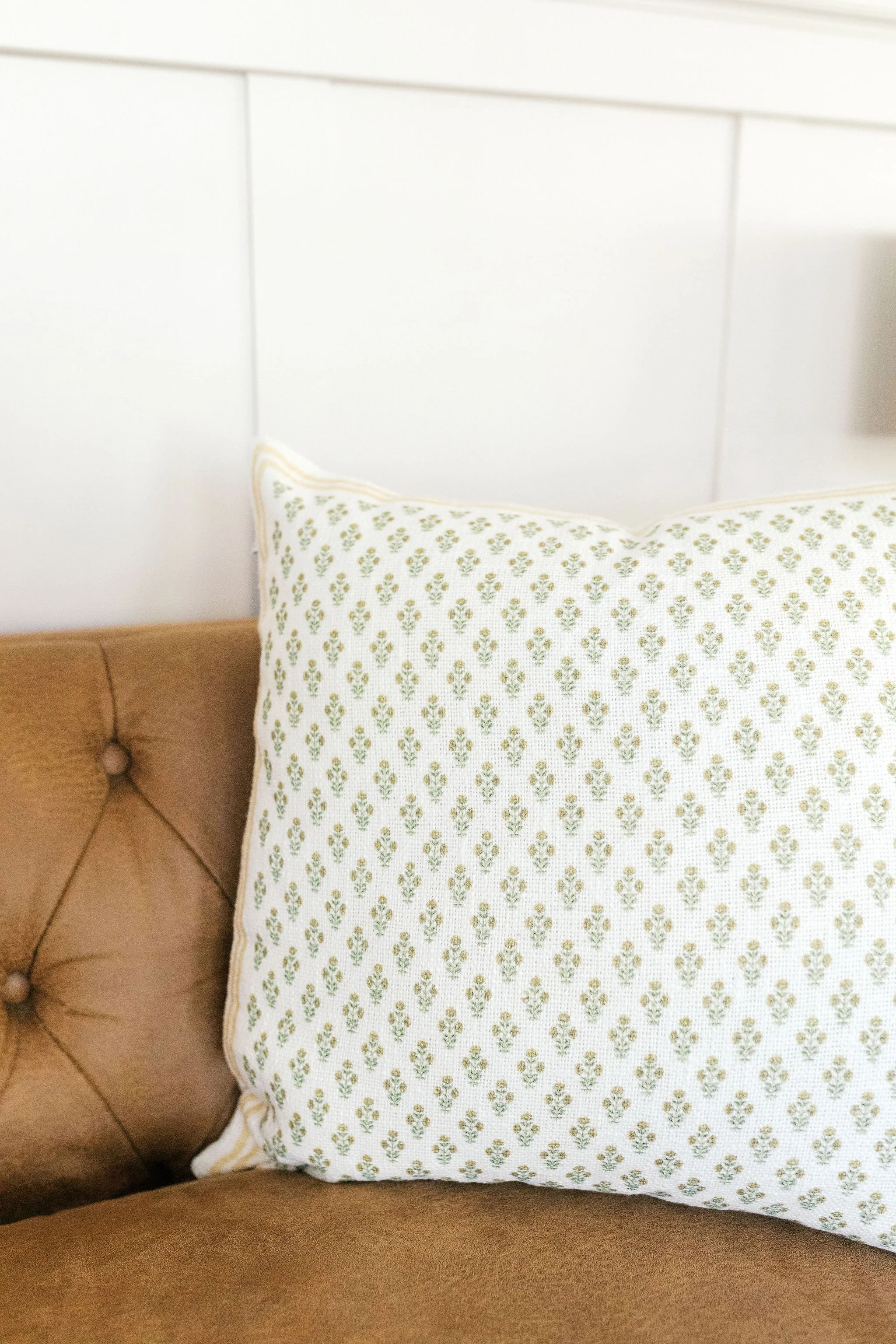 Anna Mughal Flower Pillow Cover in Gold