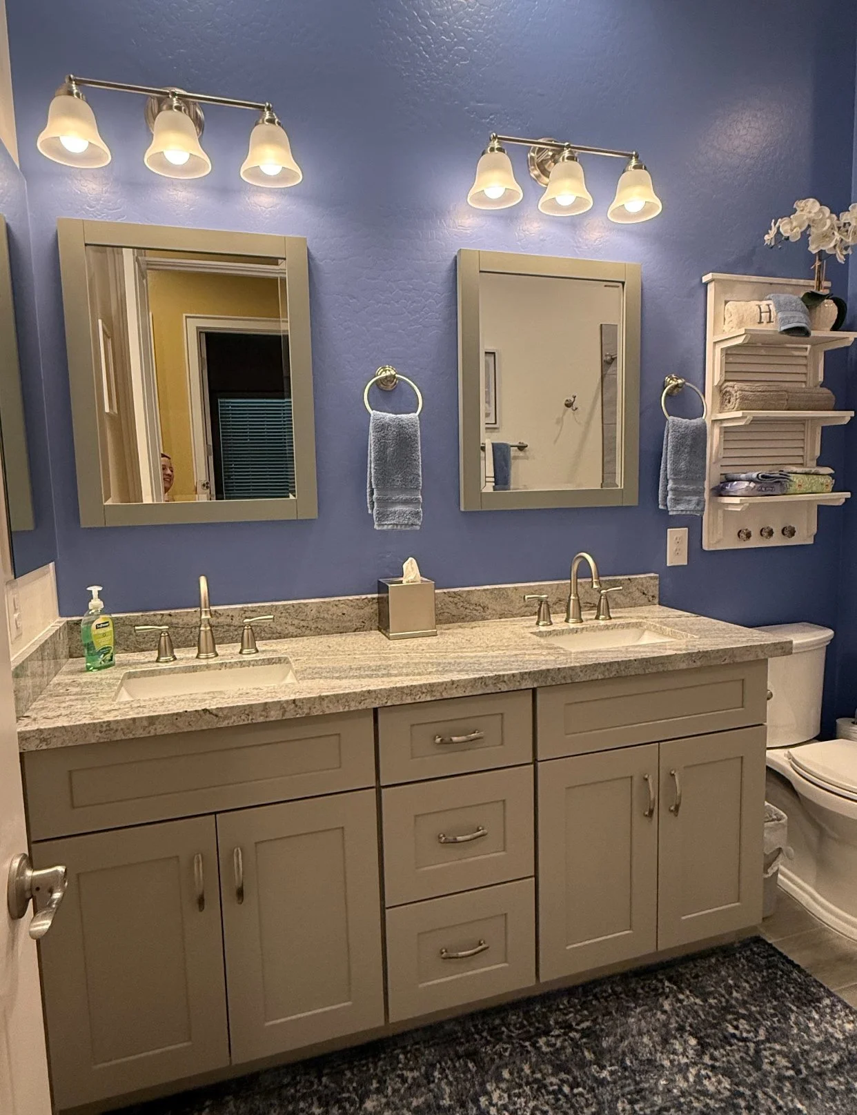 Pretty in Blue Guest Bath