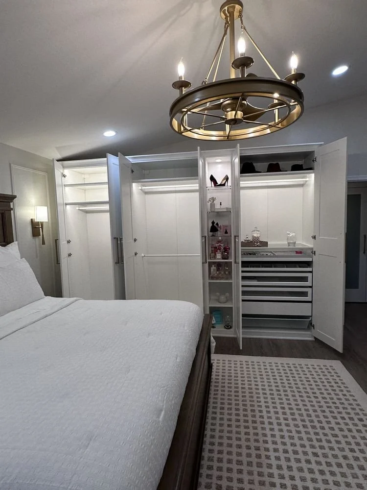 Custom Closets.jpg