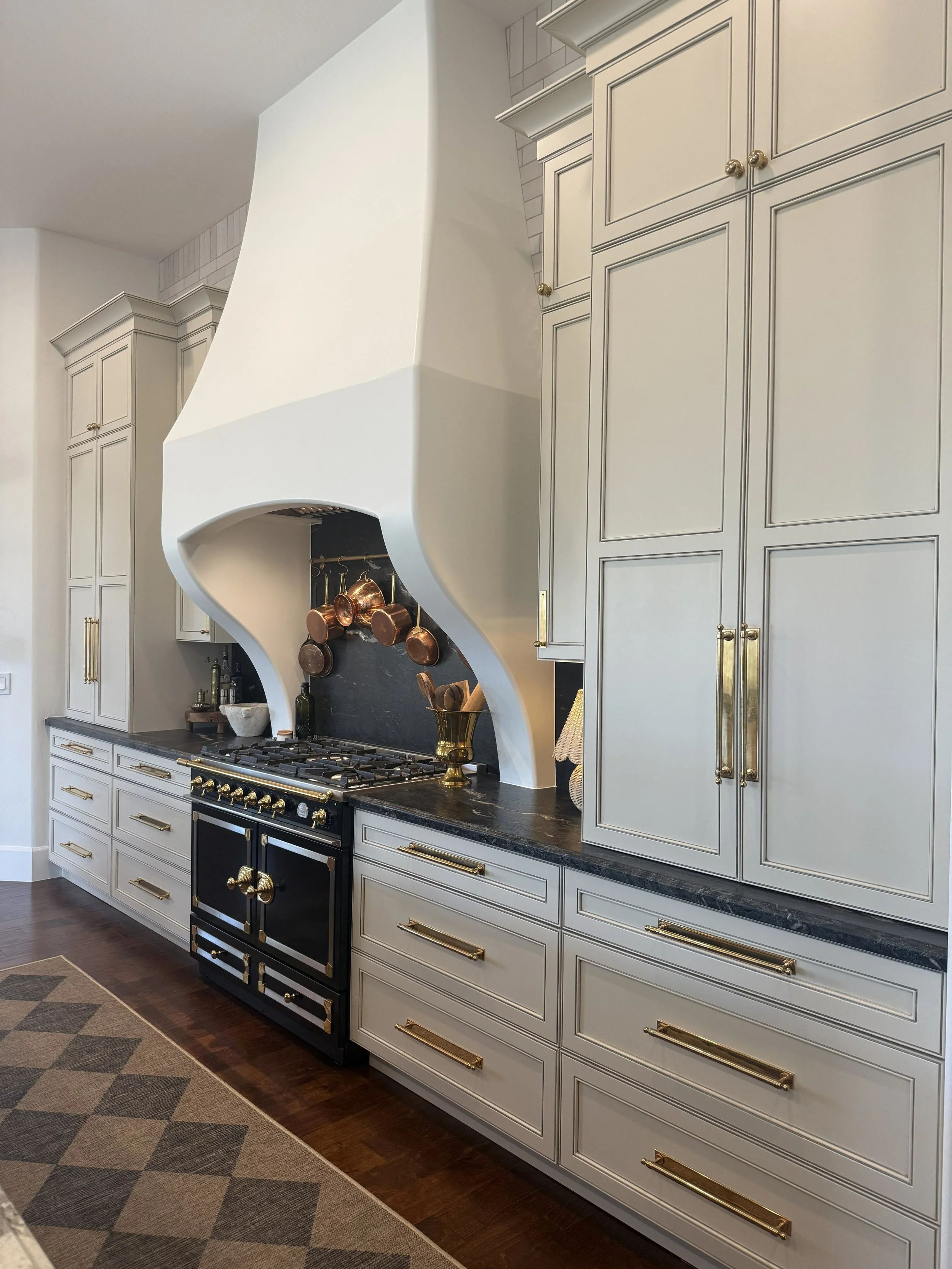 Classy Kitchen 2.jpeg