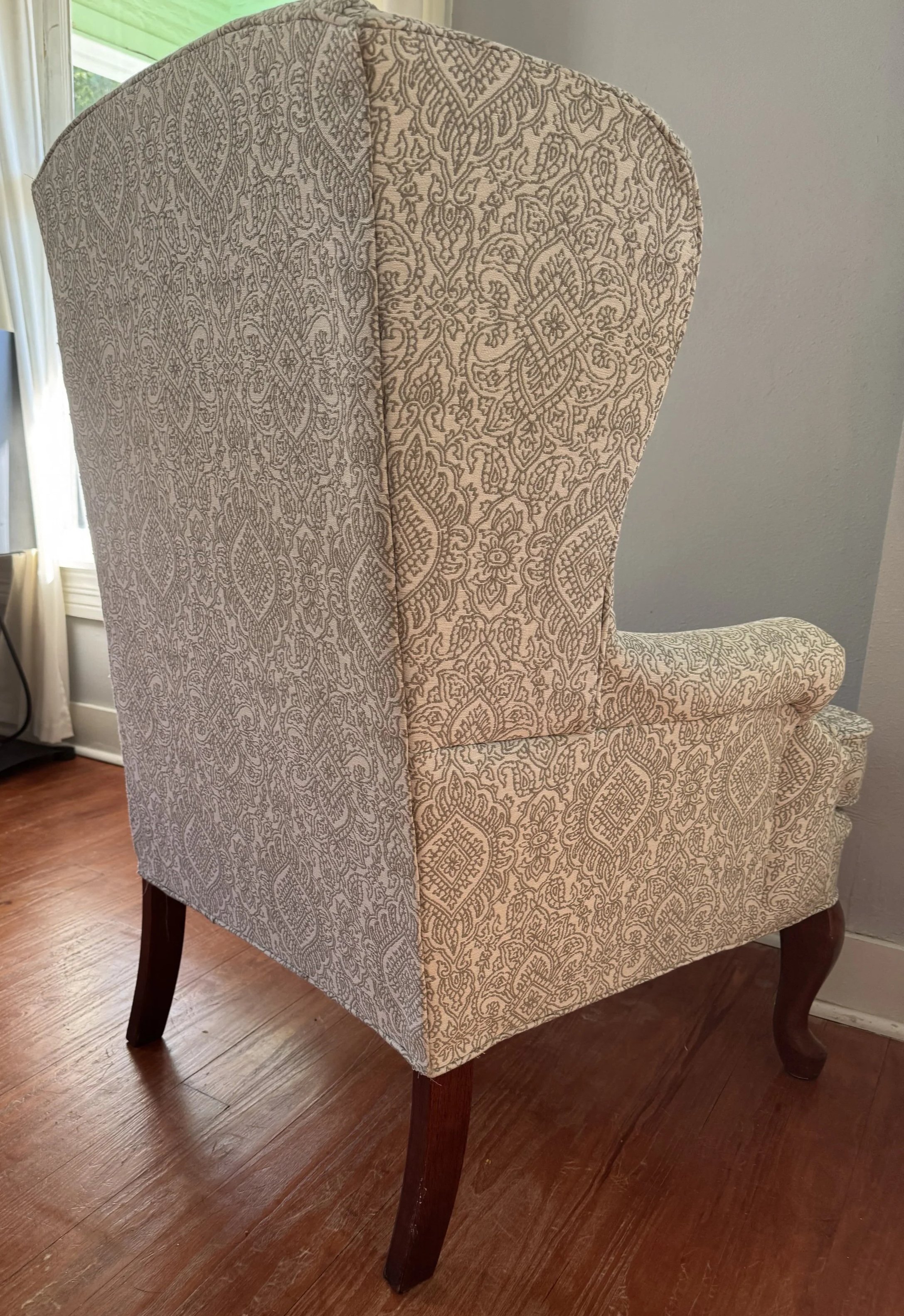 Cream Medallion Wingback &mdash; back panel