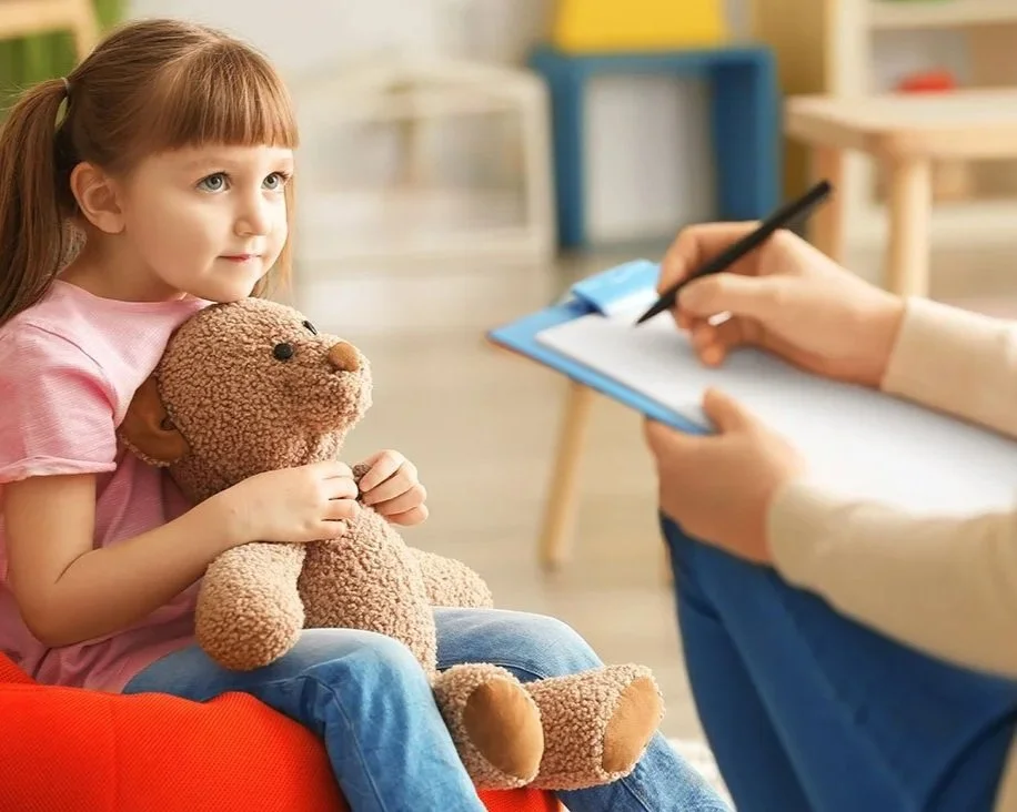 A young person talking with a counsellor
