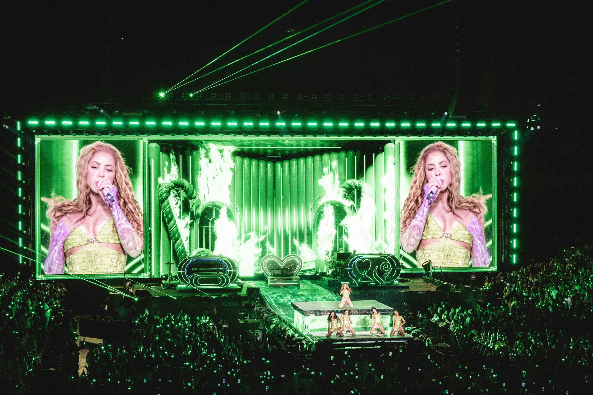 Shakira-64.jpeg