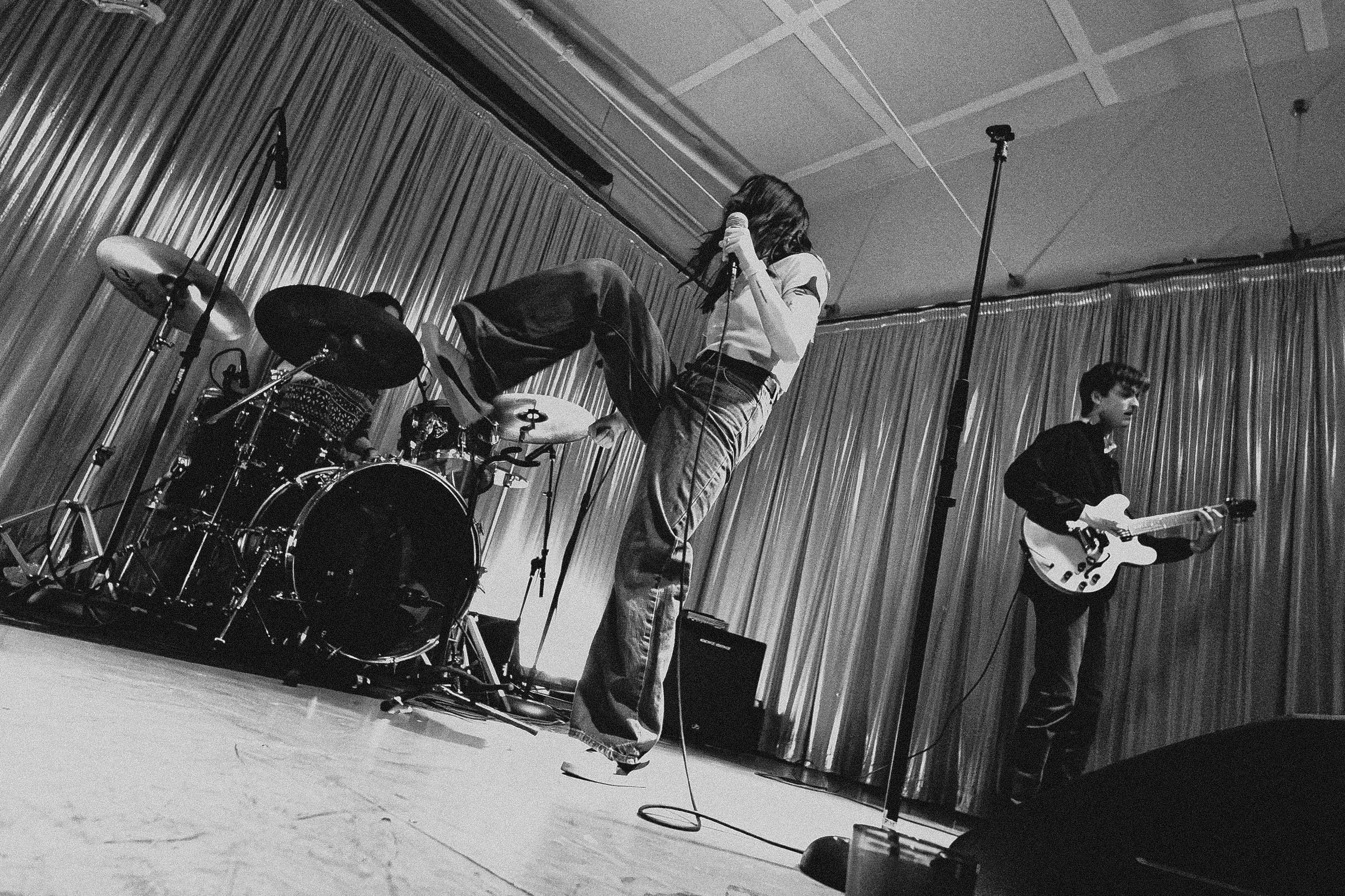 Bee & The Hive - WEB-15.jpg