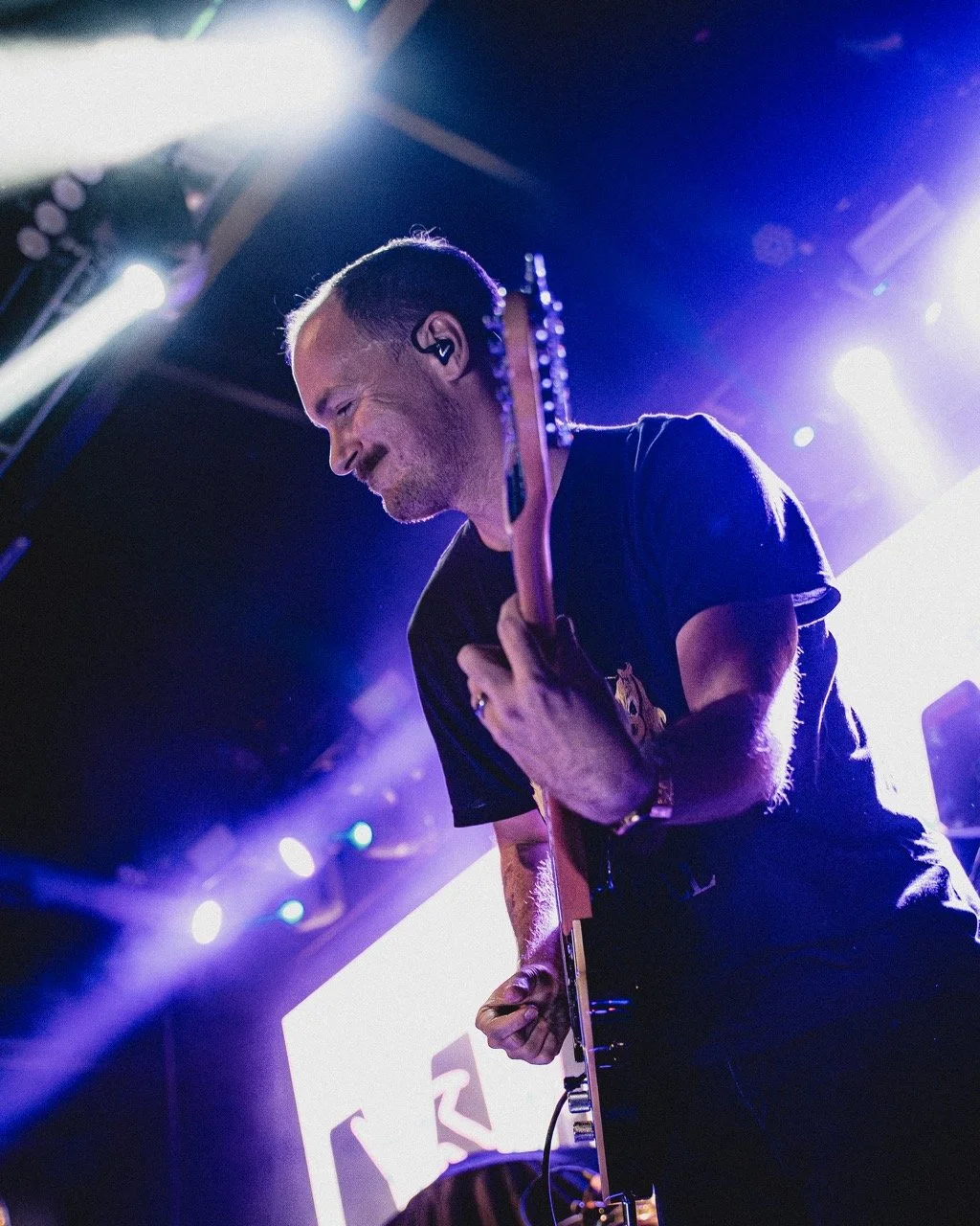 MAKARI-15 Large.jpeg