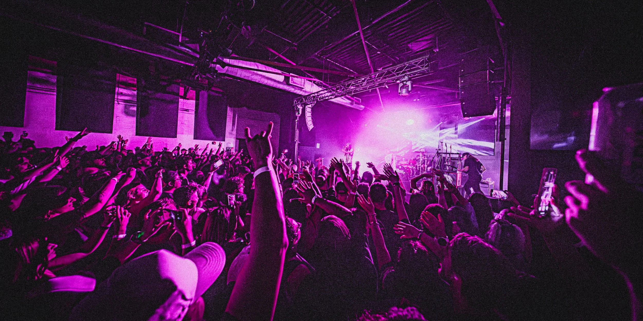 Red Jumpsuit Apparatus-15.JPG