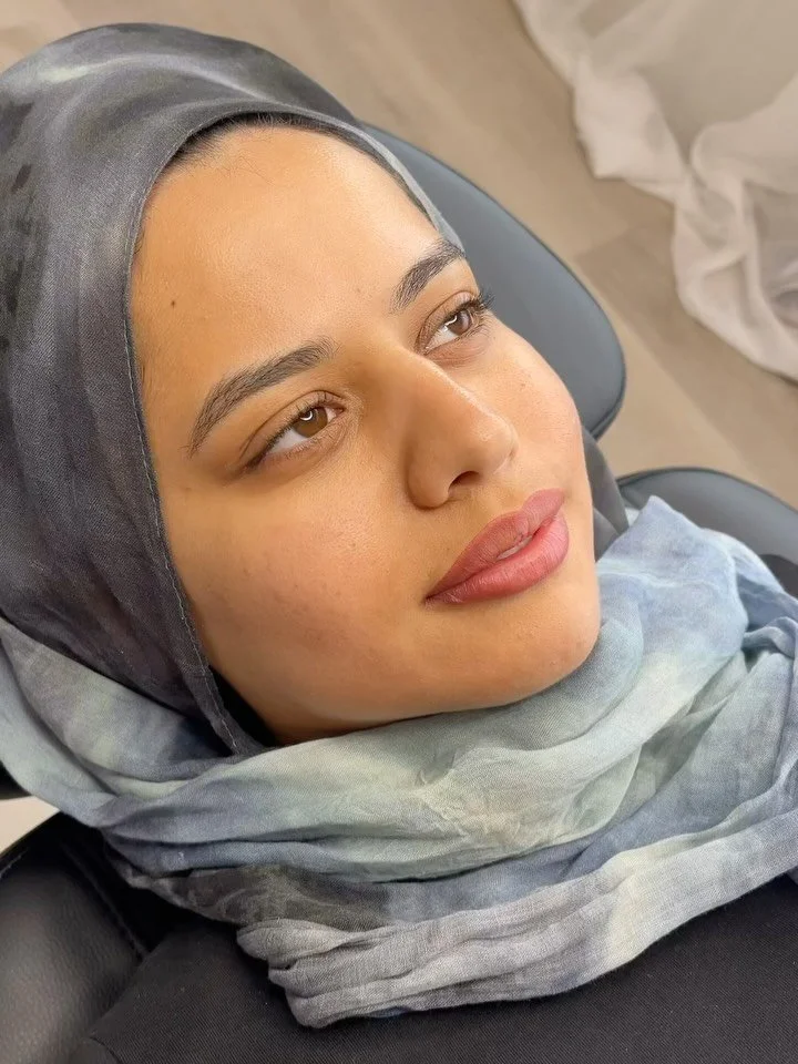 Thankyou for trusting me with your lip tattoo, now I get to obsess over them.. Just stunning &amp; matched my clients skin tone perfectly!

Swipe to see the before.. 🫶🏼