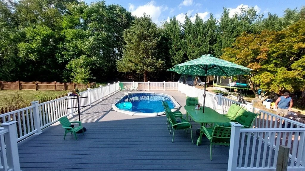 pool deck.jpg