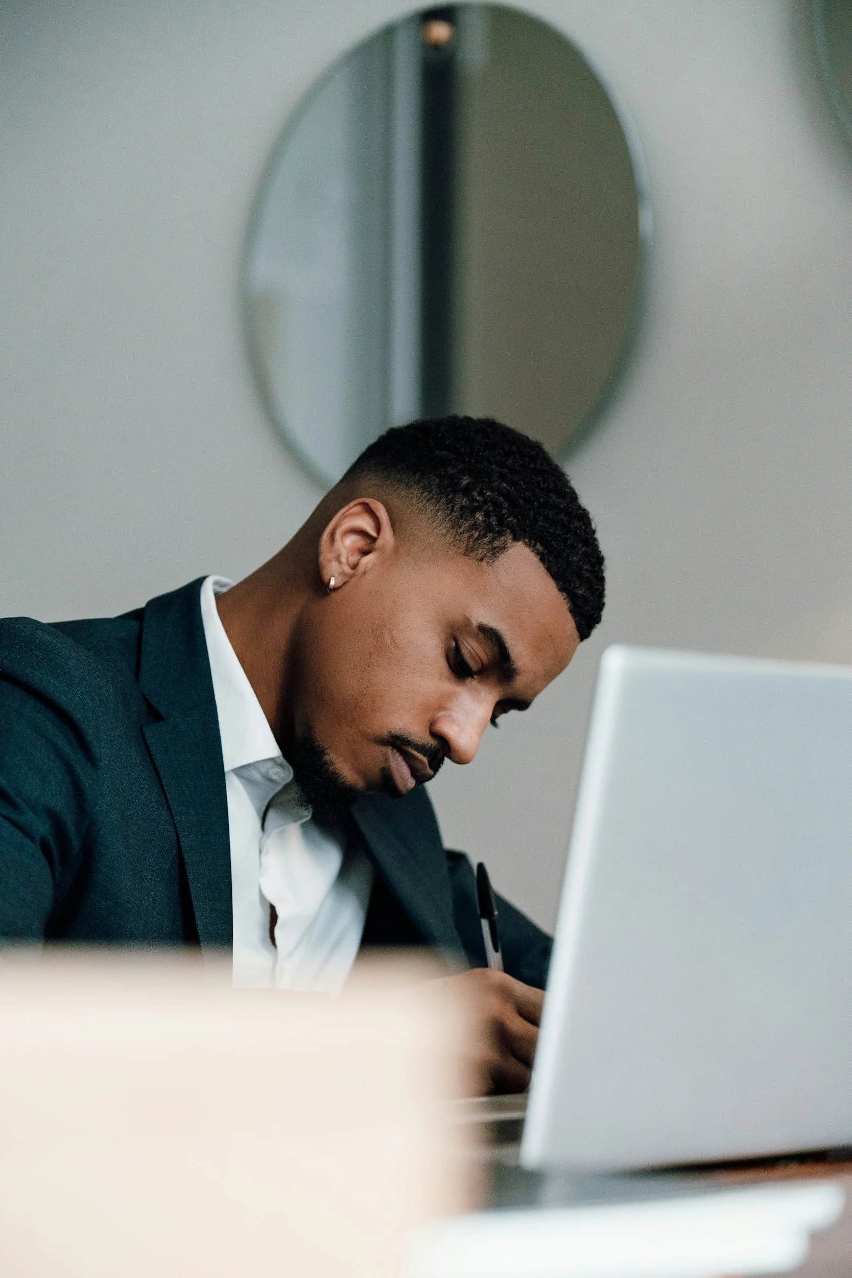 Therapist in Frisco: What Is a Novelty Audit and Could Your Life Use One?