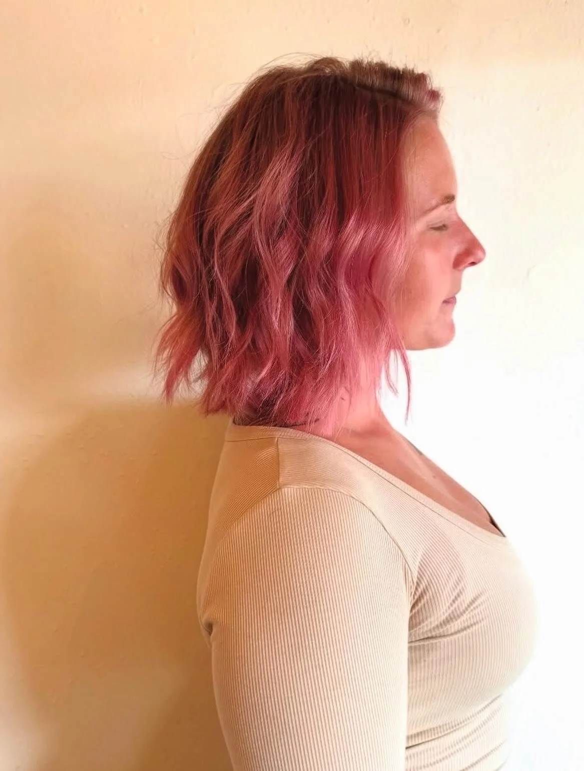 We loooove a pink moment. Cut and color by @katiebuttz 💗💗💗

#coolhairsandiego #pinkhair #lamesasalon #goodvibesandgoodlooks