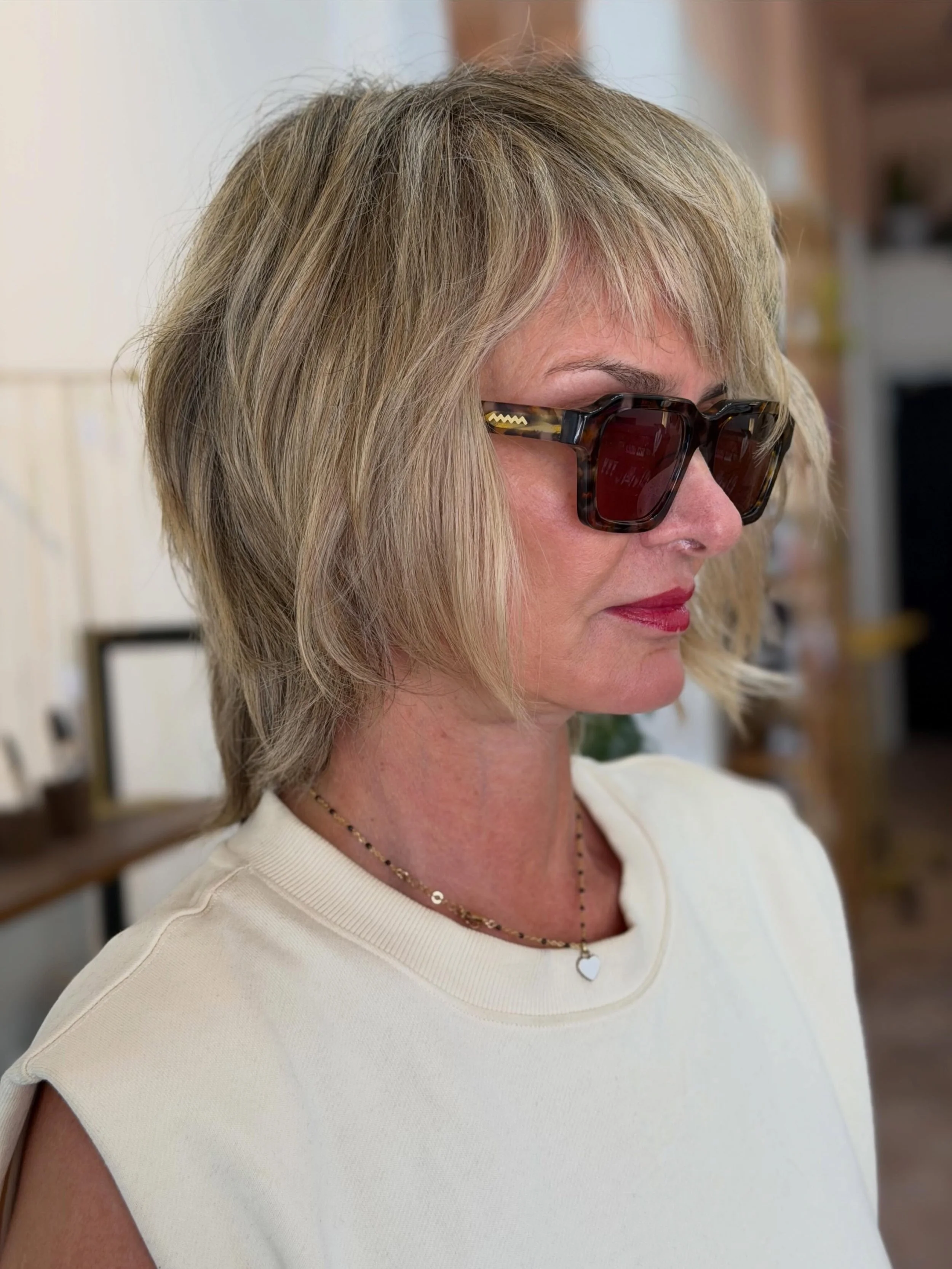 Completely in love with this rocker glam look! Full highlight and cut by @emilyblondeswell ⚡️For you bigger is better babes, she used @randco Rodeo Star thickening foam and @randcobleu Magnifier thickening spray 🌟 

#sandiegoblondes #lamesasalon #go