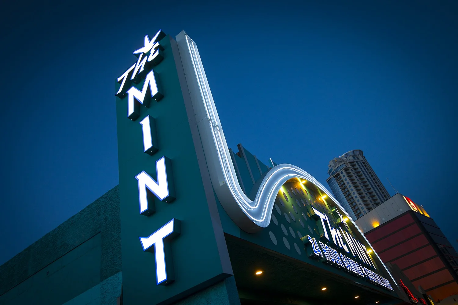 The Mint Casino Reno | Retro Bar & Gaming | Virginia St, Downtown Reno NV