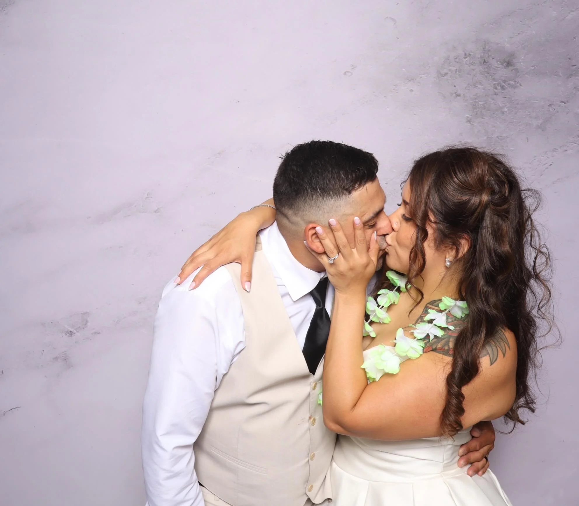 Thanya &amp; Gerardo&rsquo;s wedding? An absolute FULL BLAST💍

We have been with Thanya since day one &mdash; helping plan, preparing every detail, making sure her perfect day was exactly that &mdash; perfect✨

And perfect it was😭🤍

But the energy