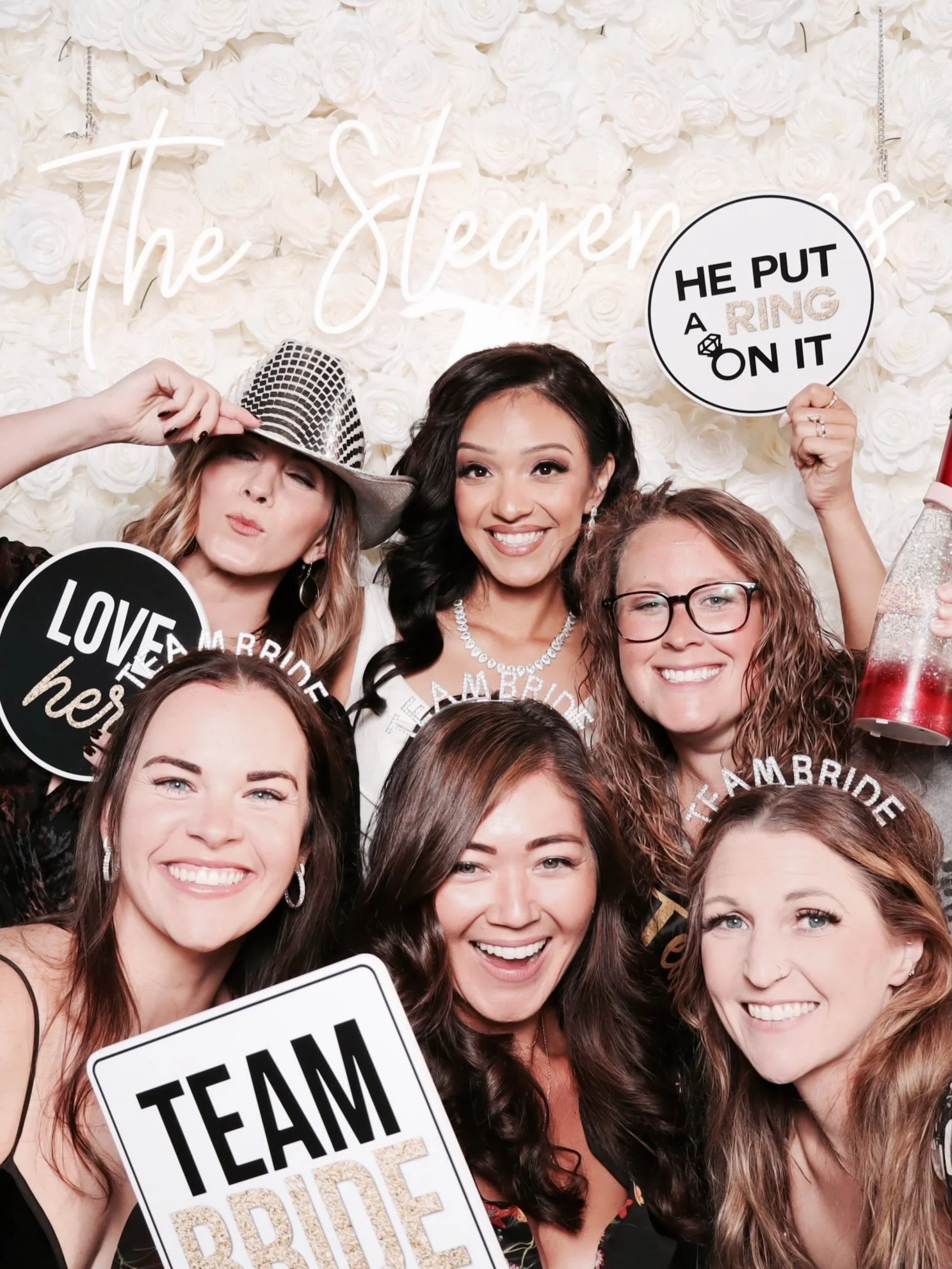 Celebrating the Stegemans, surrounded by the people who matter most, was a reminder of the beauty in life&rsquo;s simplest moments. From shared laughter to personalized photo filters, every guest captured a memory uniquely their own.✨

An intimate ev