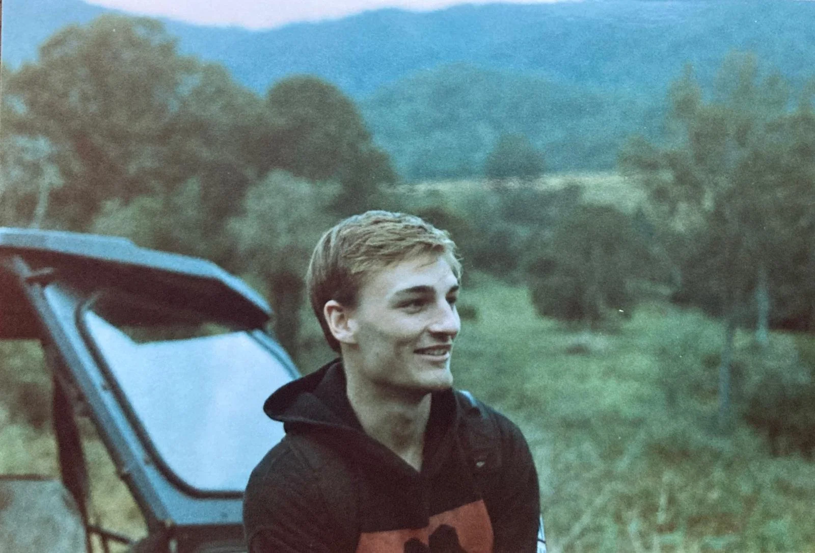 Leeroy Muller – founder of Cantare Resonare, live music for weddings, funerals, and events across Sunshine Coast and Brisbane.