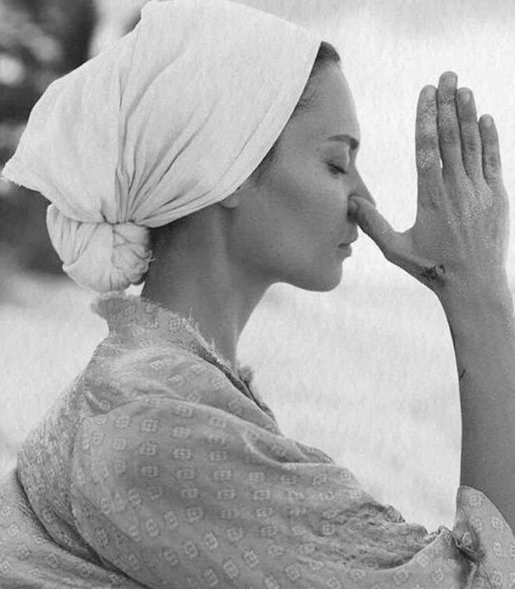 FULL MOON IN SCORPIO • FLOWER MOON - VIRTUAL BREATHWORK 