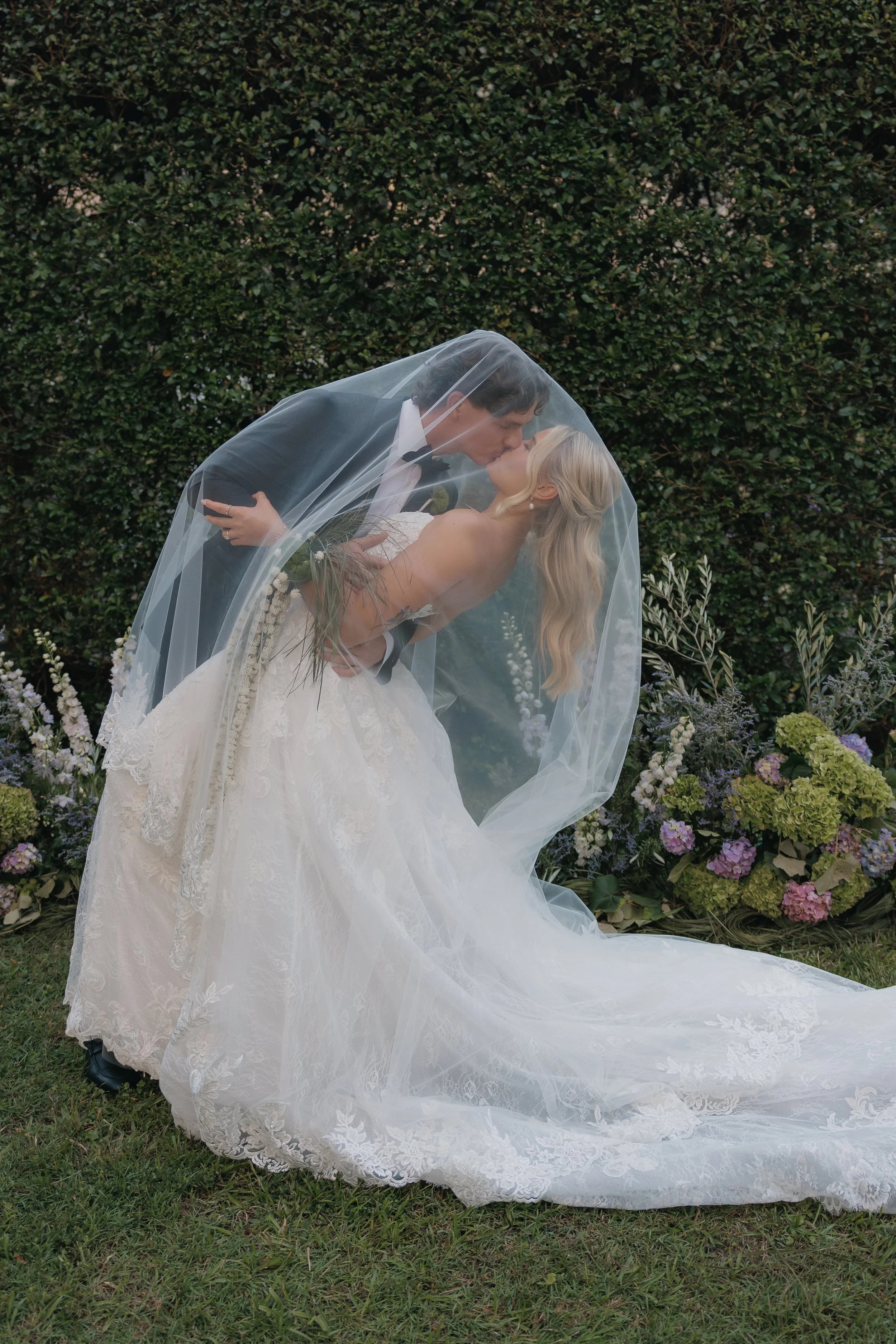 maisonlioraweddings_thesingingheartestate-2497.jpg