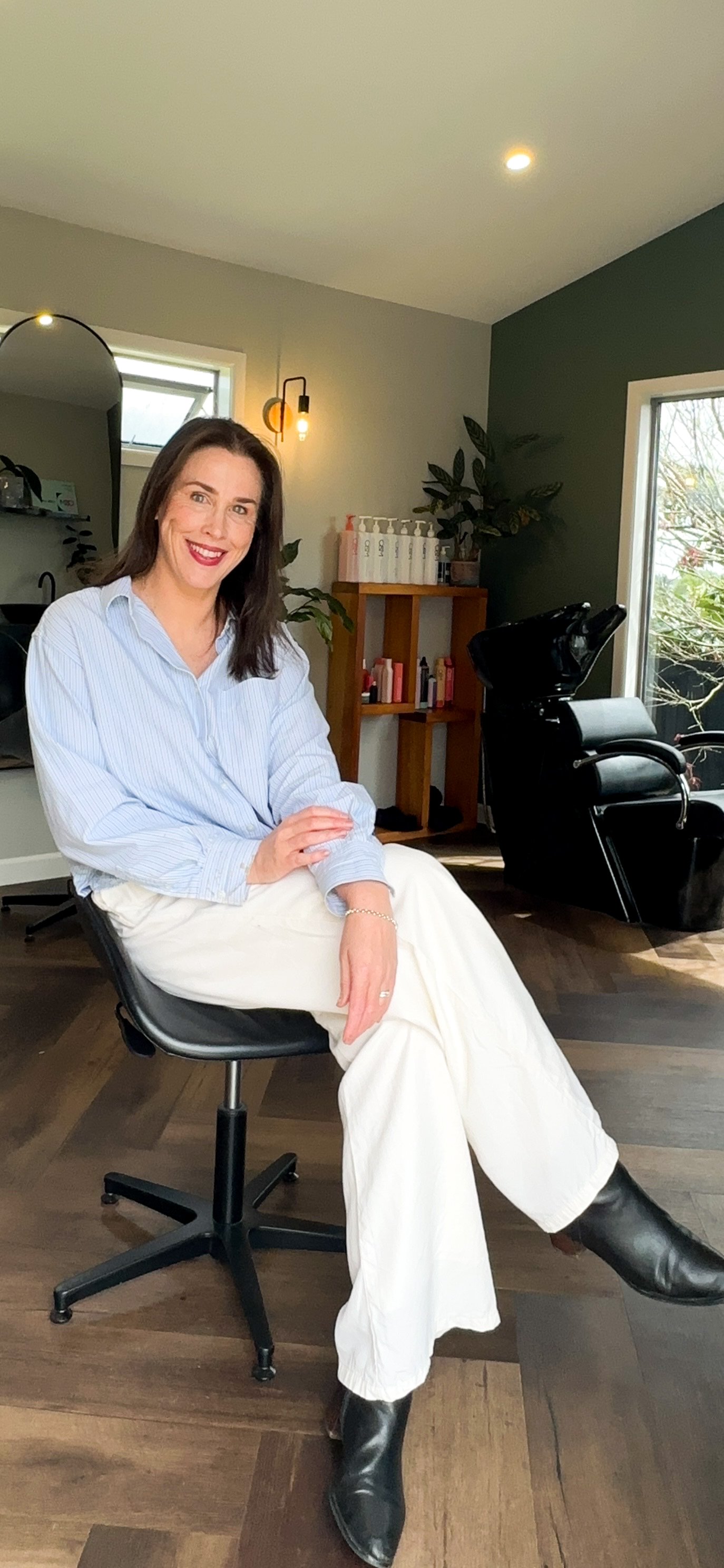 Tammy French is the Founder of Sole T Mates and Owner of French Method Hairdressing, a boutique home-based salon she established in January 2023.