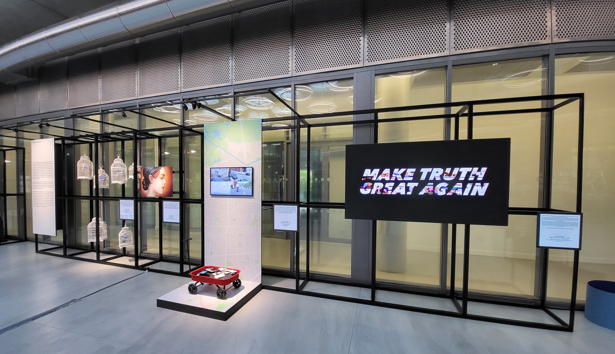 Fake News : Art, Fiction, Mensonge