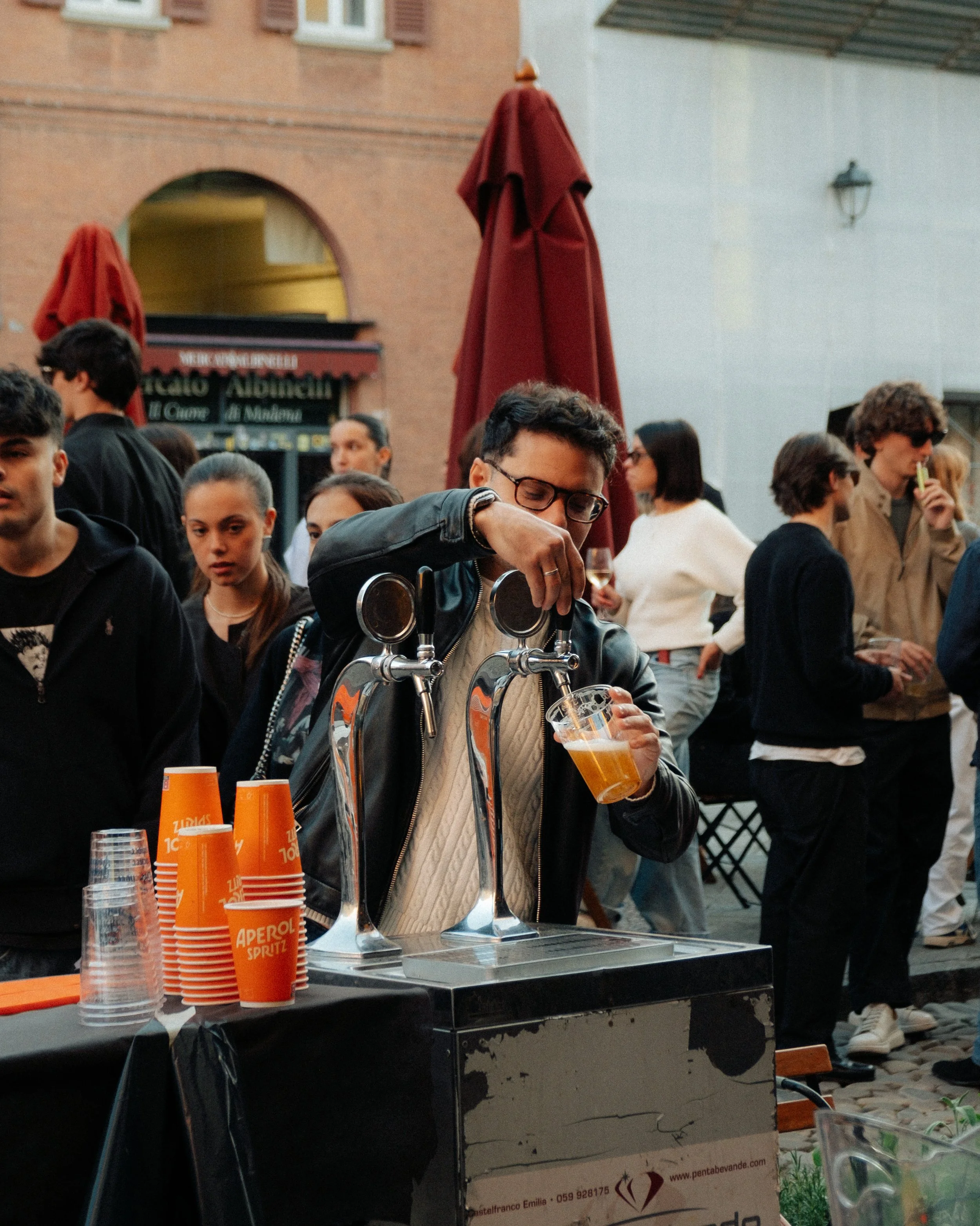 Charly Cafe — Event Photography