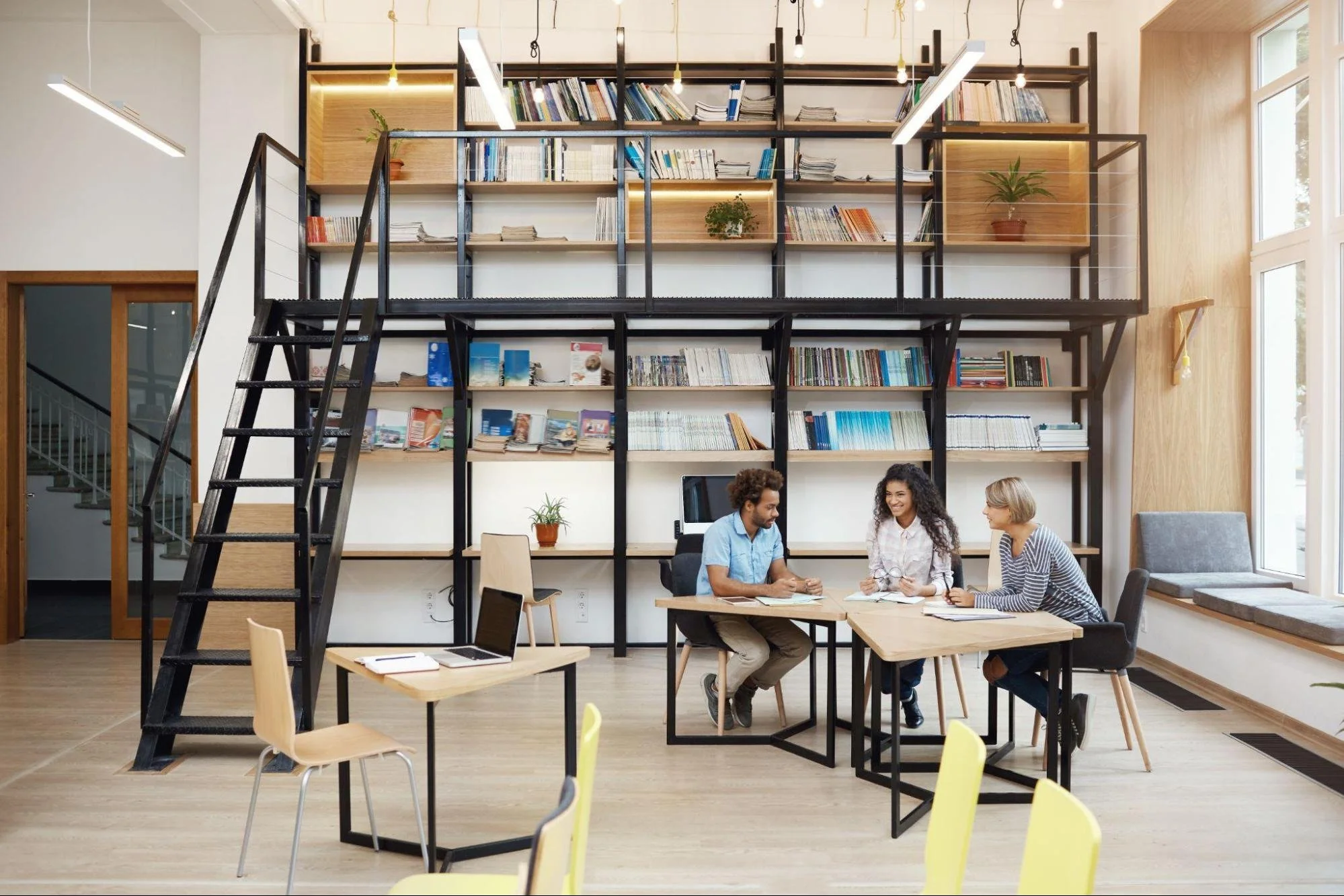 How Architectural Hardware Shapes the Mood of a Modern Office
