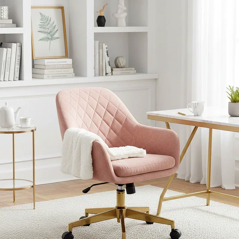 Women’s Office Decor Ideas