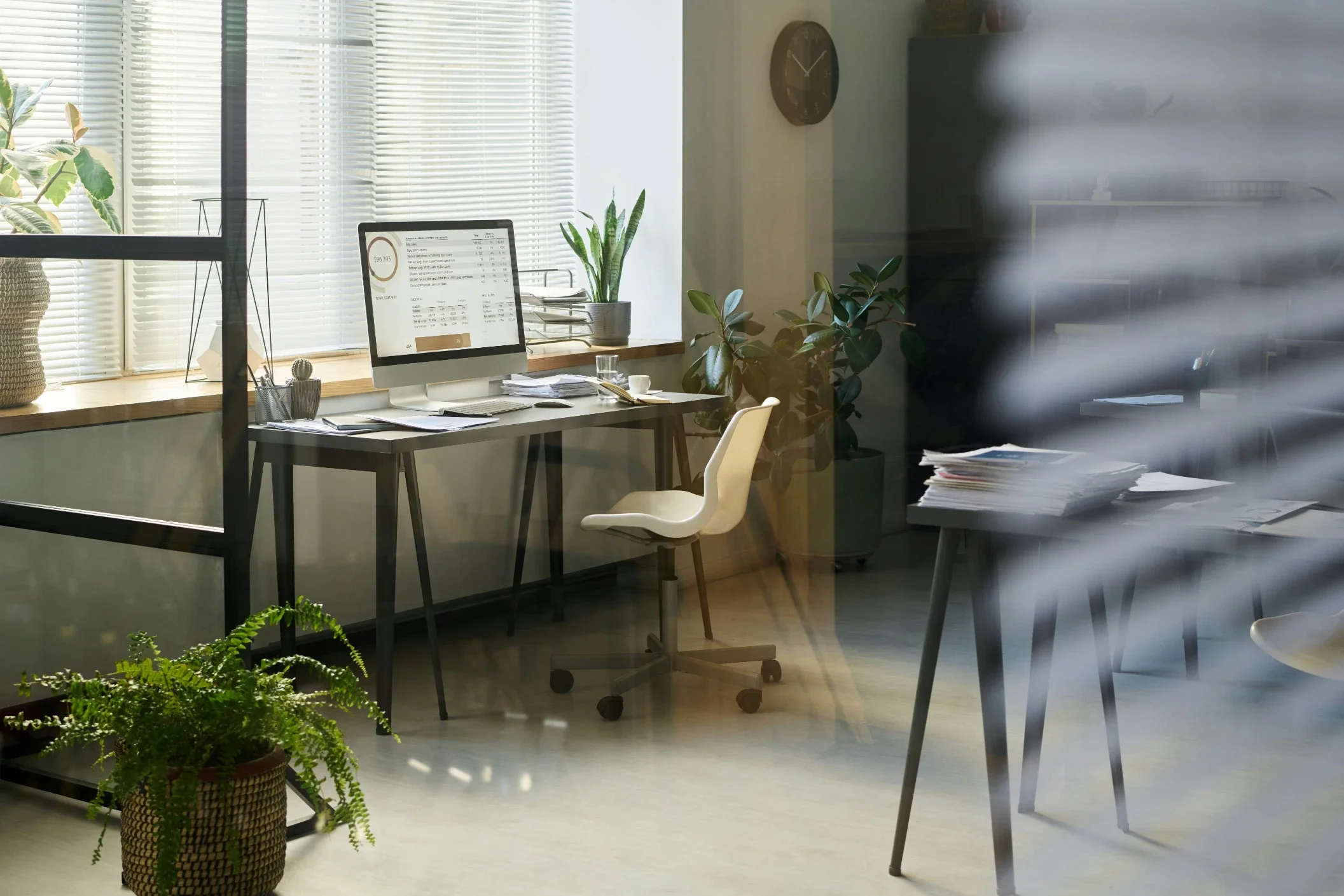 How to Create a Productive Accounting Office: 7 Steps to Optimize Your Workspace with the Right IT Infrastructure
