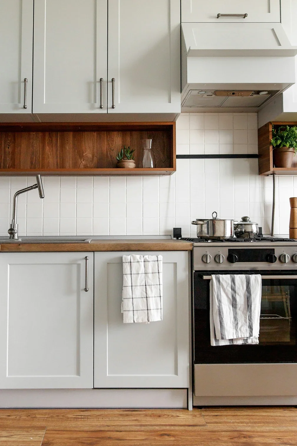 5 Best Wholesale Cabinet Suppliers in Phoenix, AZ