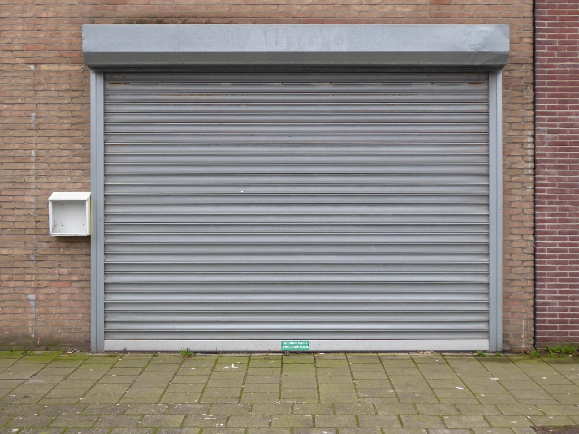 Warehouse Door Choices That Support Smoother Workdays