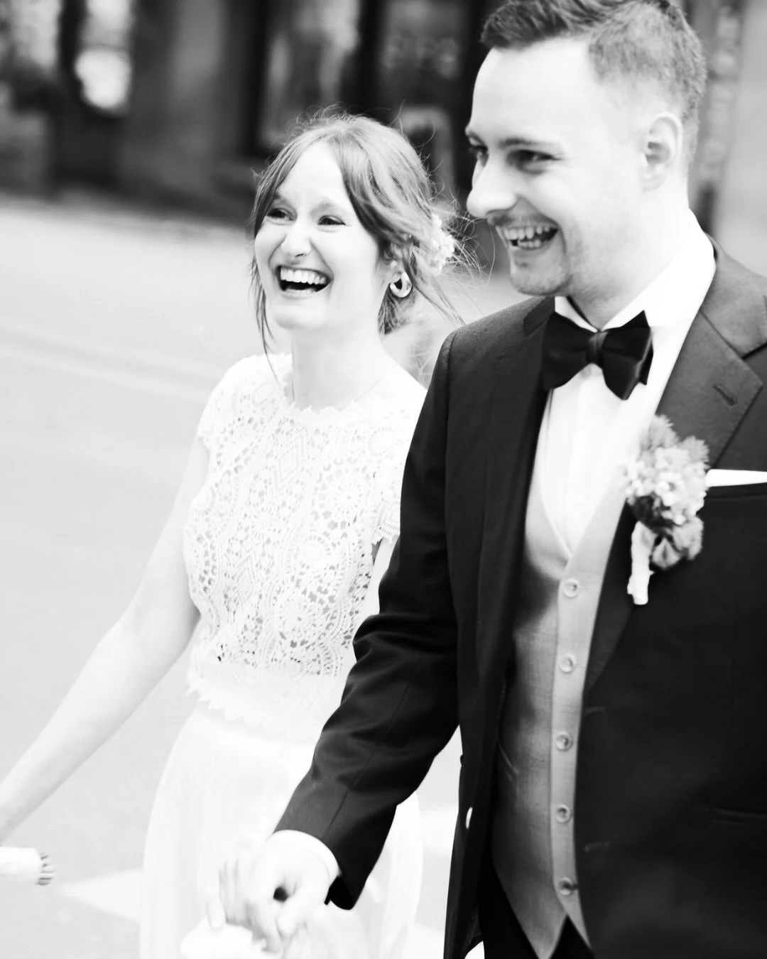 I absolutely love it when a bride and groom bring their own unique energy into their wedding day.

It&rsquo;s not about how it should look, or what others might think. It&rsquo;s all about making it yours.

So why not hop on the subway right after sa