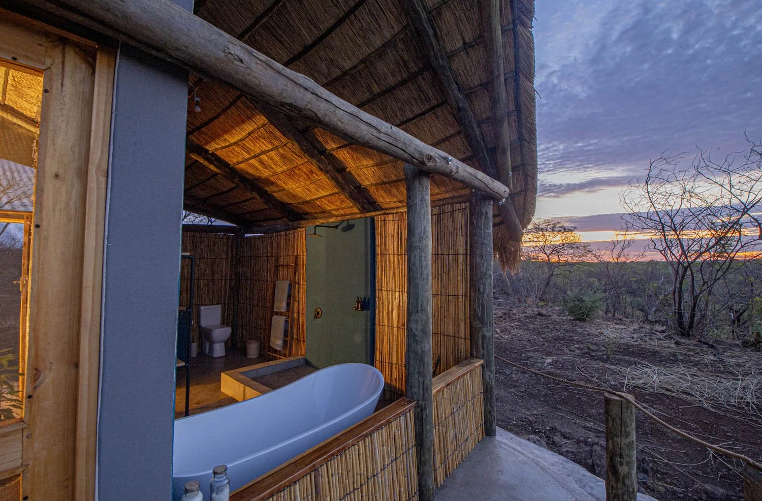 Taita-Falcon-lodge-Victoria-Falls-bushcamp-accommodation-68.jpg