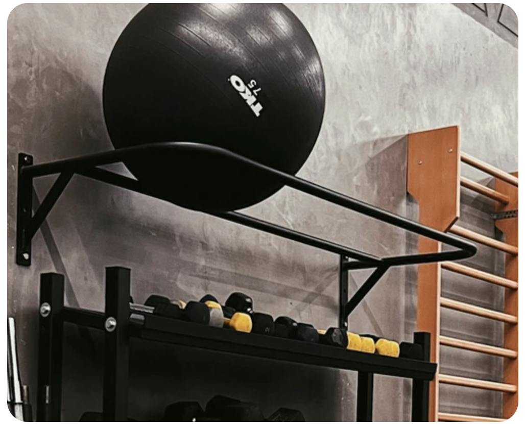 Office ball holder wall double-2.webp