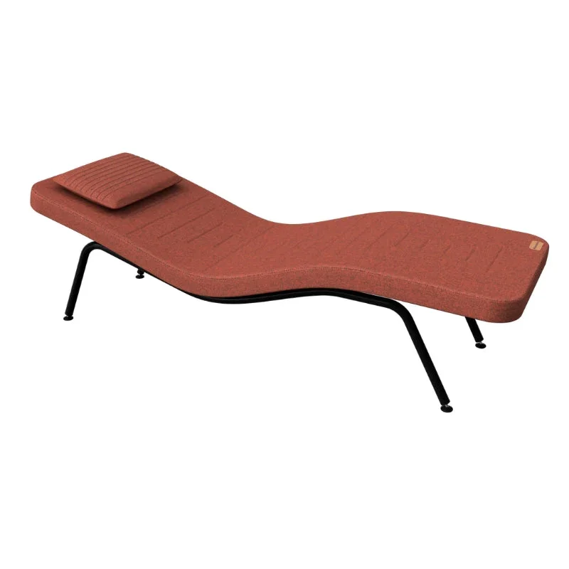 Neurosonic_chaise_lounge_red_100bfc69-56c7-449c-ac41-107042d5b167.webp