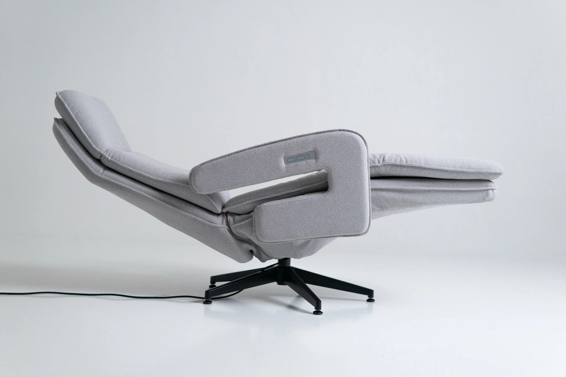 Neurosonic Serene_off white_1-resize-1920px.jpg