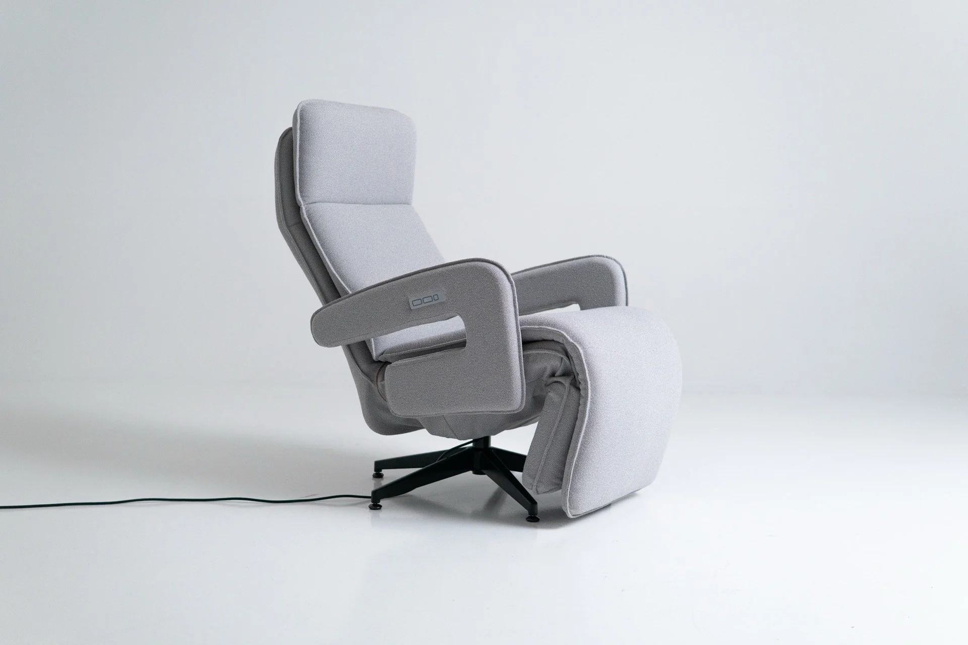 Neurosonic Serene_off white-resize-1920px.jpg