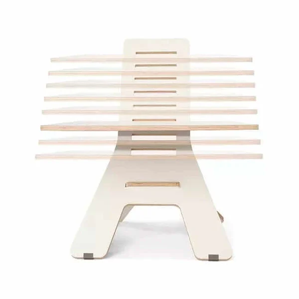 wood friends table basic.webp