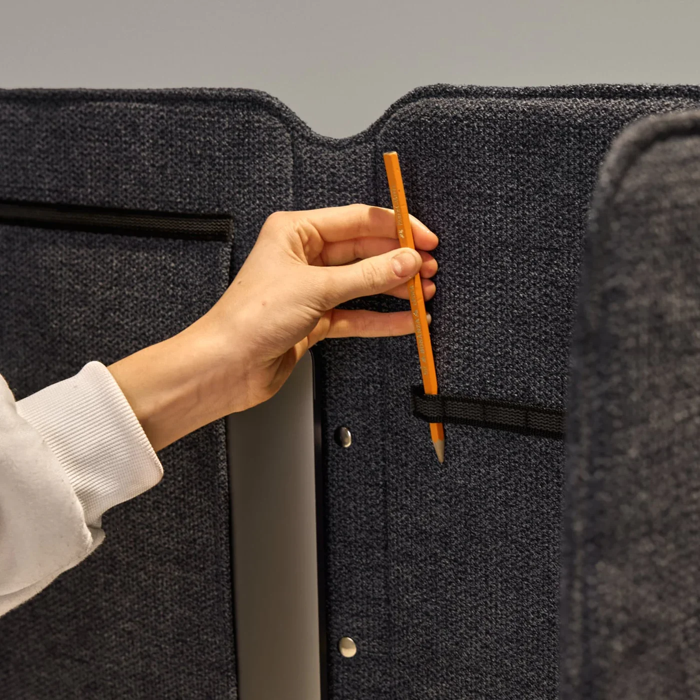 Portable school screen-3.webp