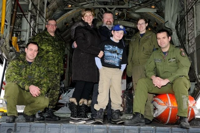   Home    About    Aircraft    Articles    Commemorative Gardens    Events    GAA    Gift Shop    Photos    Programs    Restoration Projects    TCPT    We Remember    VPI   Lancaster Dreams  by  Sara Keddy, Aurora Newspaper  Euan MacDonald and his fa