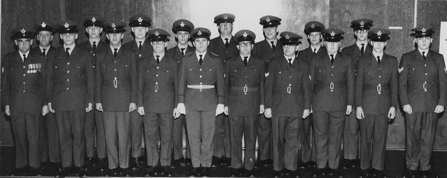 MOAT 1 Ground Crew Graduates December 1968