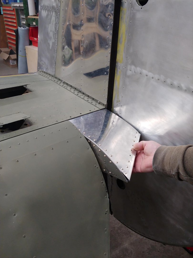 We didn't receive this fairing with the aircraft so Martin had to manufacture a left and right. Nice work, Martin!