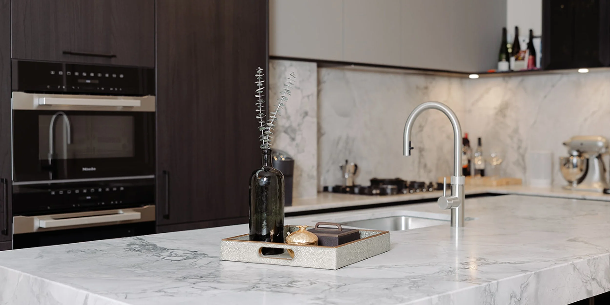 TOWNHOUSE RENOVATION, BARNES