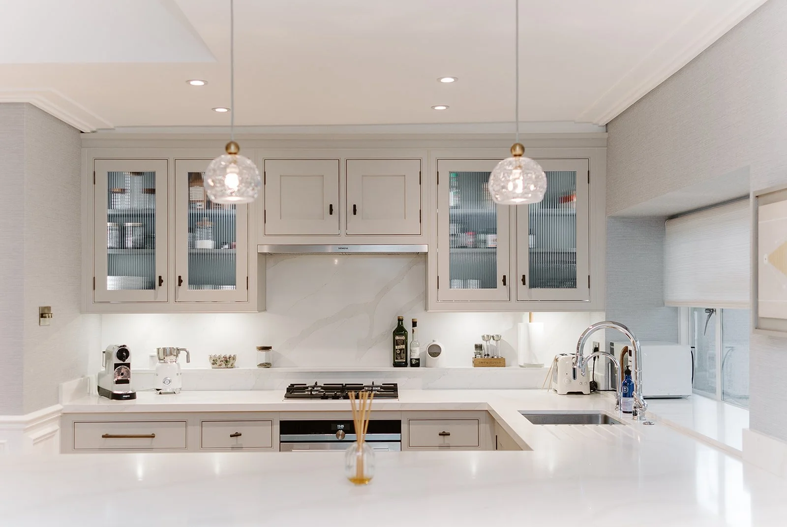 PIED A TERRE, EATON SQ.