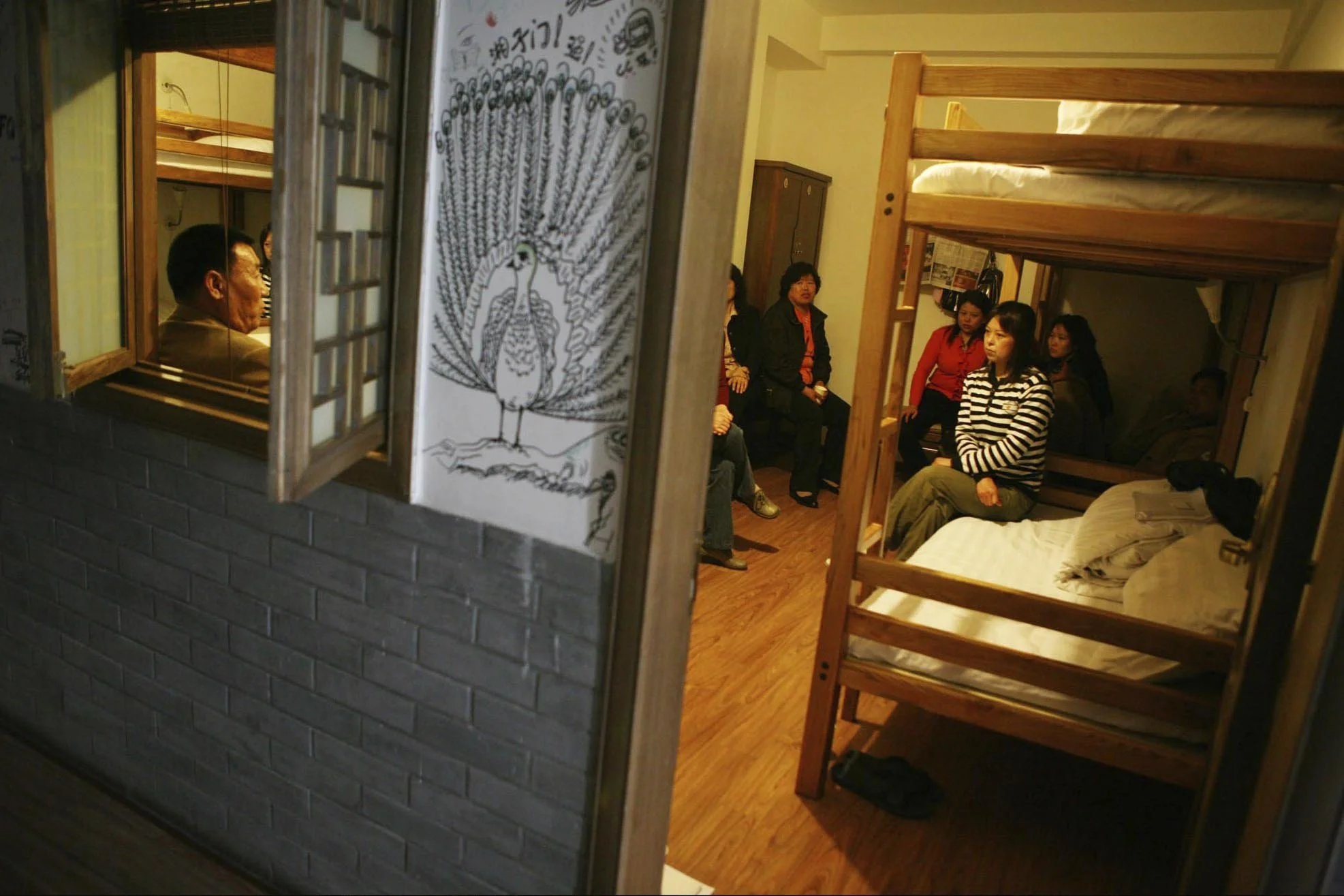 « L’Alliance contre les concubines de la République populaire de Chine », regroupant des épouses trompées, organise clandestinement des réunions d’information sur les droits des femmes. Ici dans une Auberge de jeunesse à Xi’an.