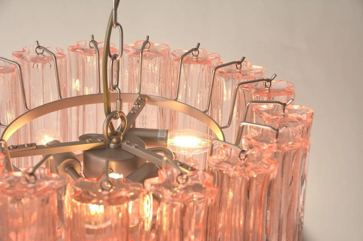 Sezane Chandelier 2 lag (ø49) rosa : krom_7.jpg