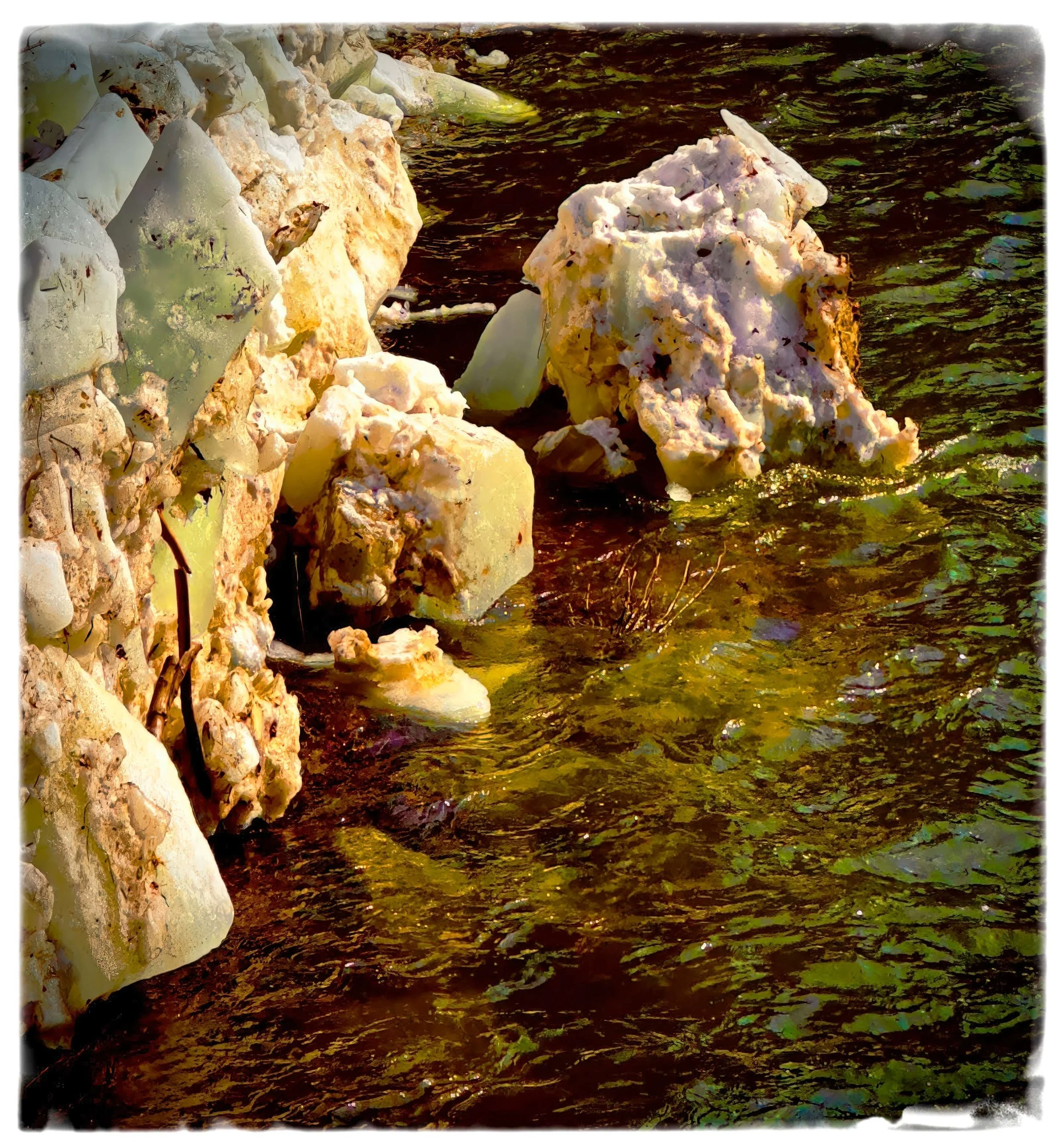 02 snow sculpture from bridge.jpg